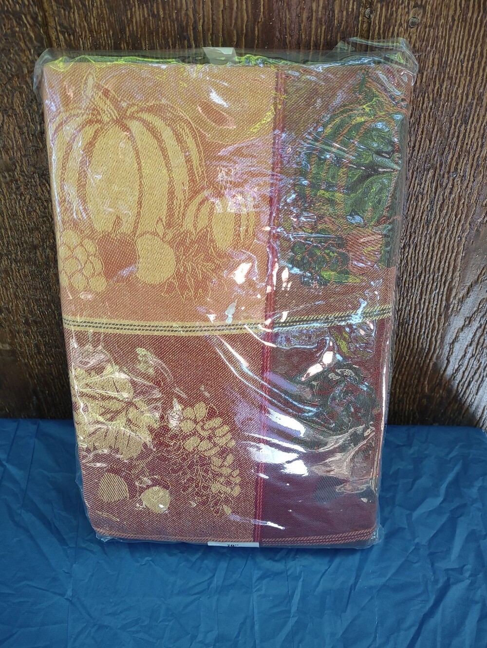 Pumpkin Harvest Rust 70 in Fabric Round Tablecloth